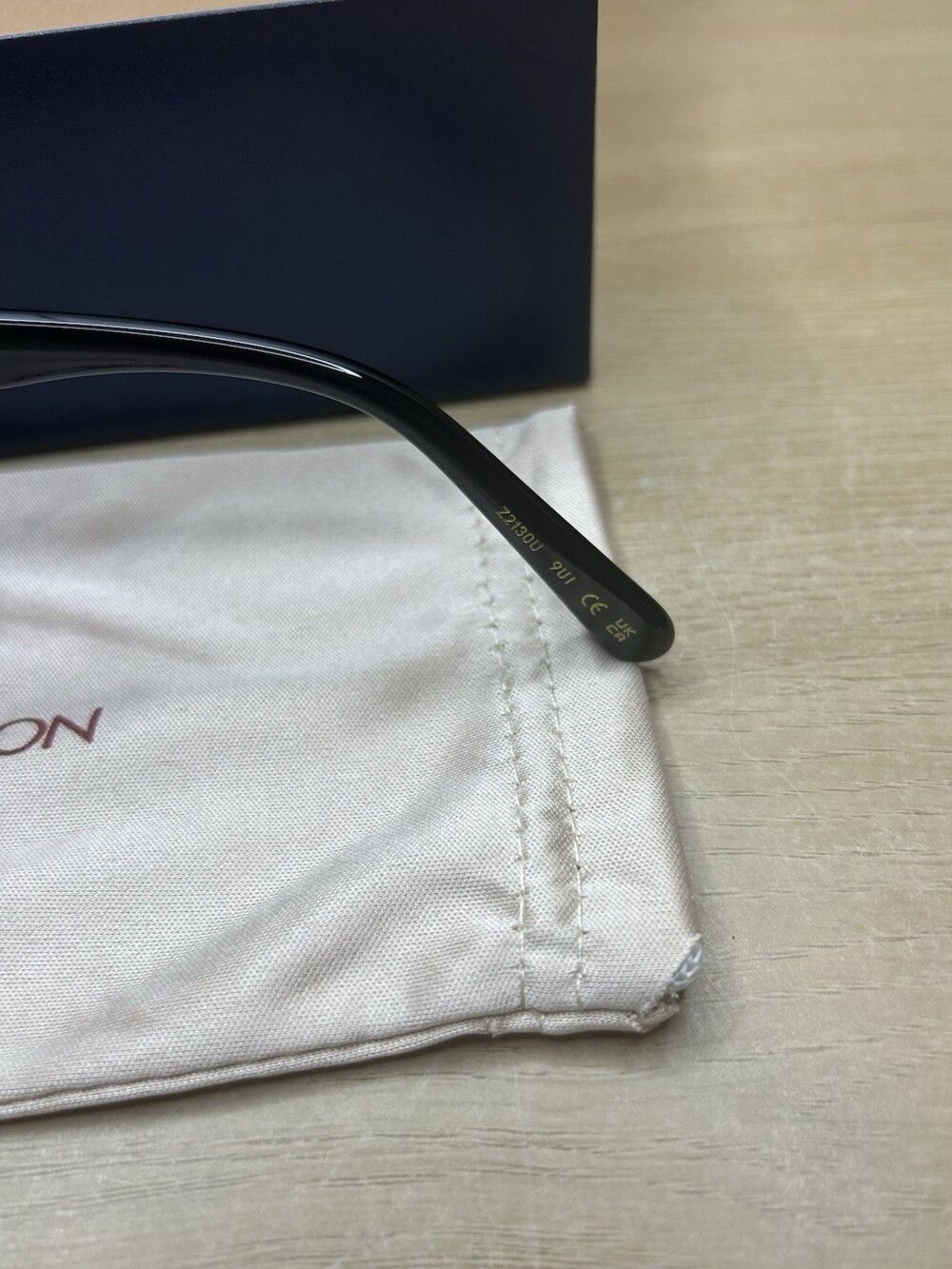 Louis Vuitton Z2130U Monogram Sunglasses - Picture 4 of 14
